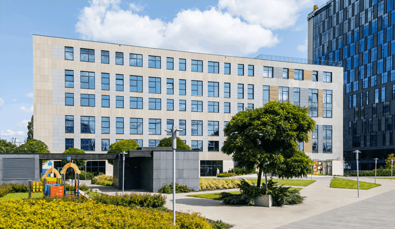 Studio Residence II - widok z boku